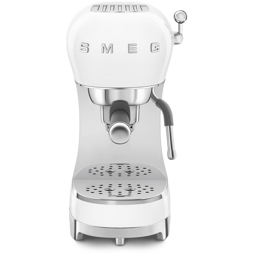 Smeg ECF02WHUK 50s Retro Style Espresso Coffee Machine with Steam Wand White - image 4